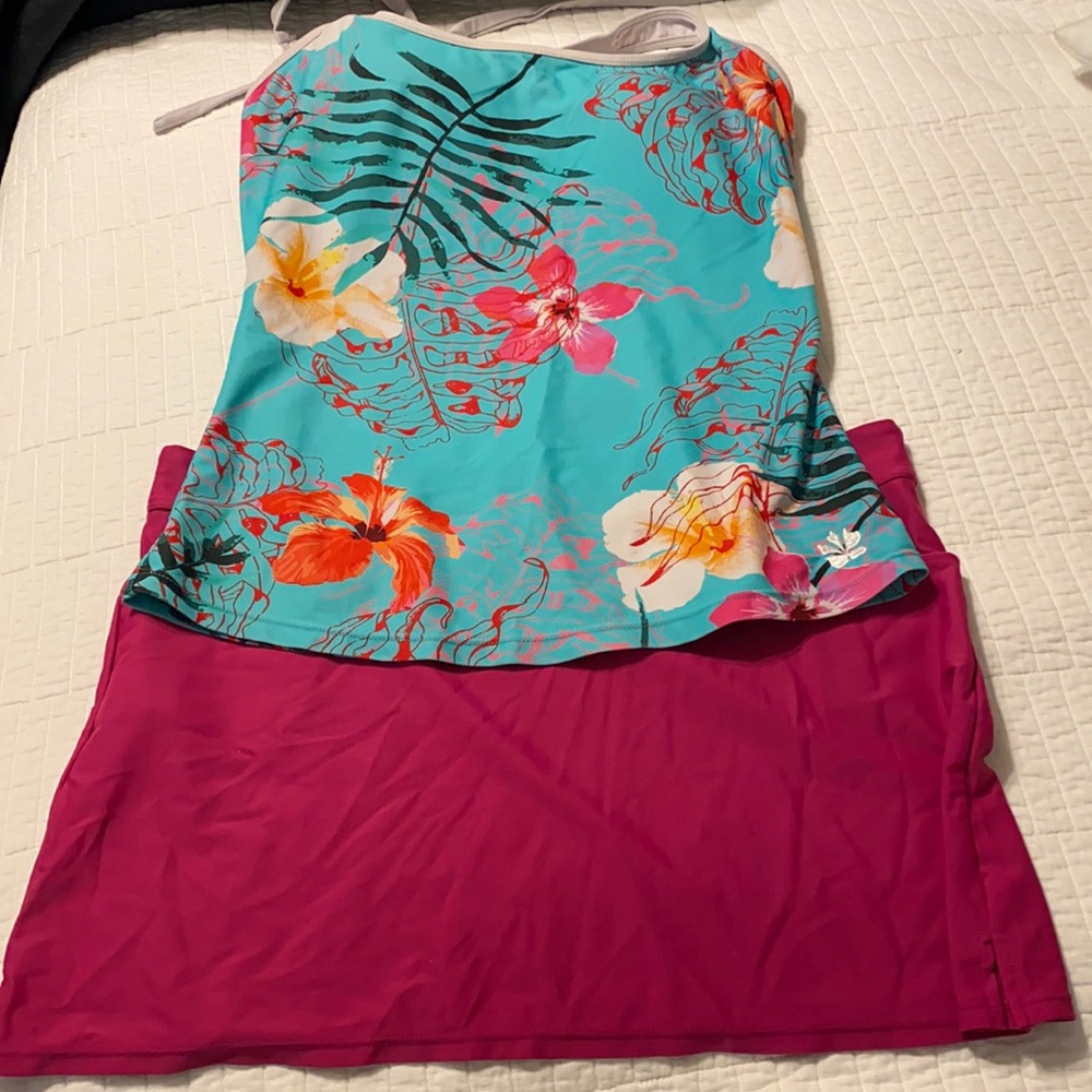 Hapari swim halter top & skirt
